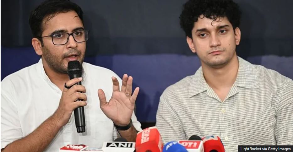 CJP's Ashutosh Ranka (L) and Saurav Das were detained at the Jantar Mantar on Tuesday morning